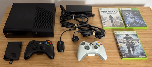 Microsoft xbox 360 slim - e,