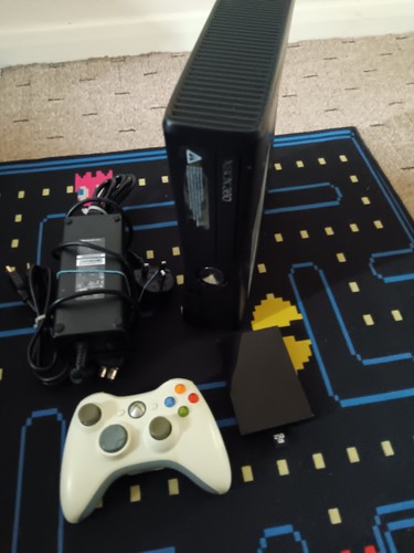 Xbox 360 slim - 360,